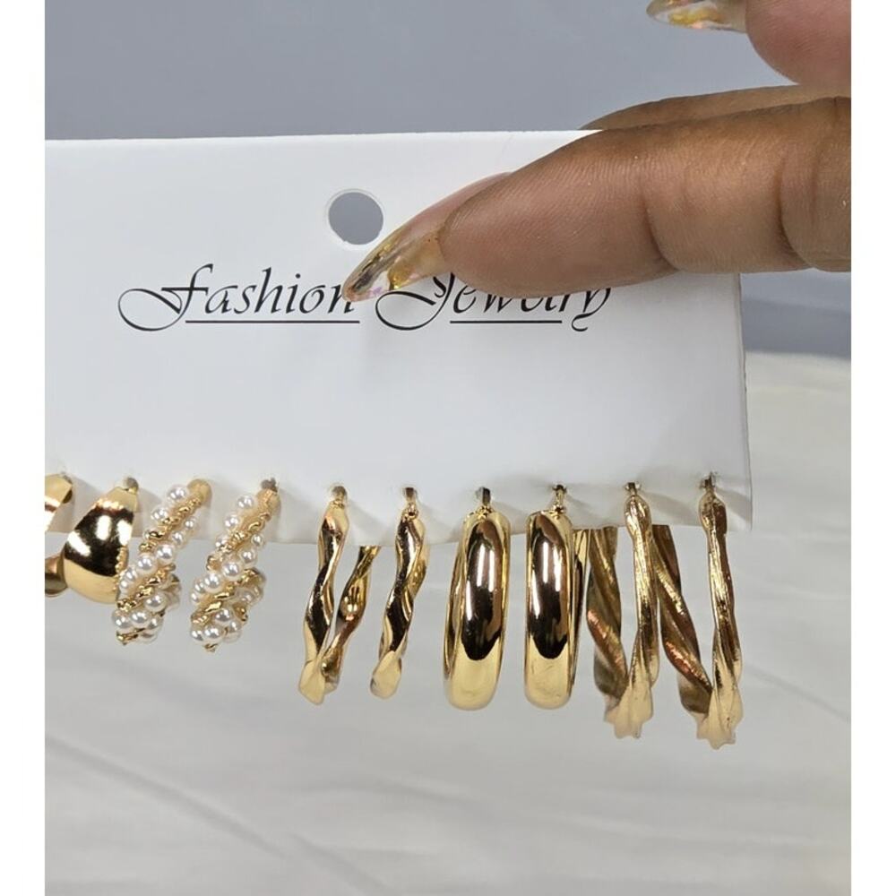 5-Pair Gold-Tone Hoop & Stud Fashion Earring Set Textured, Pearl & Bold Styles